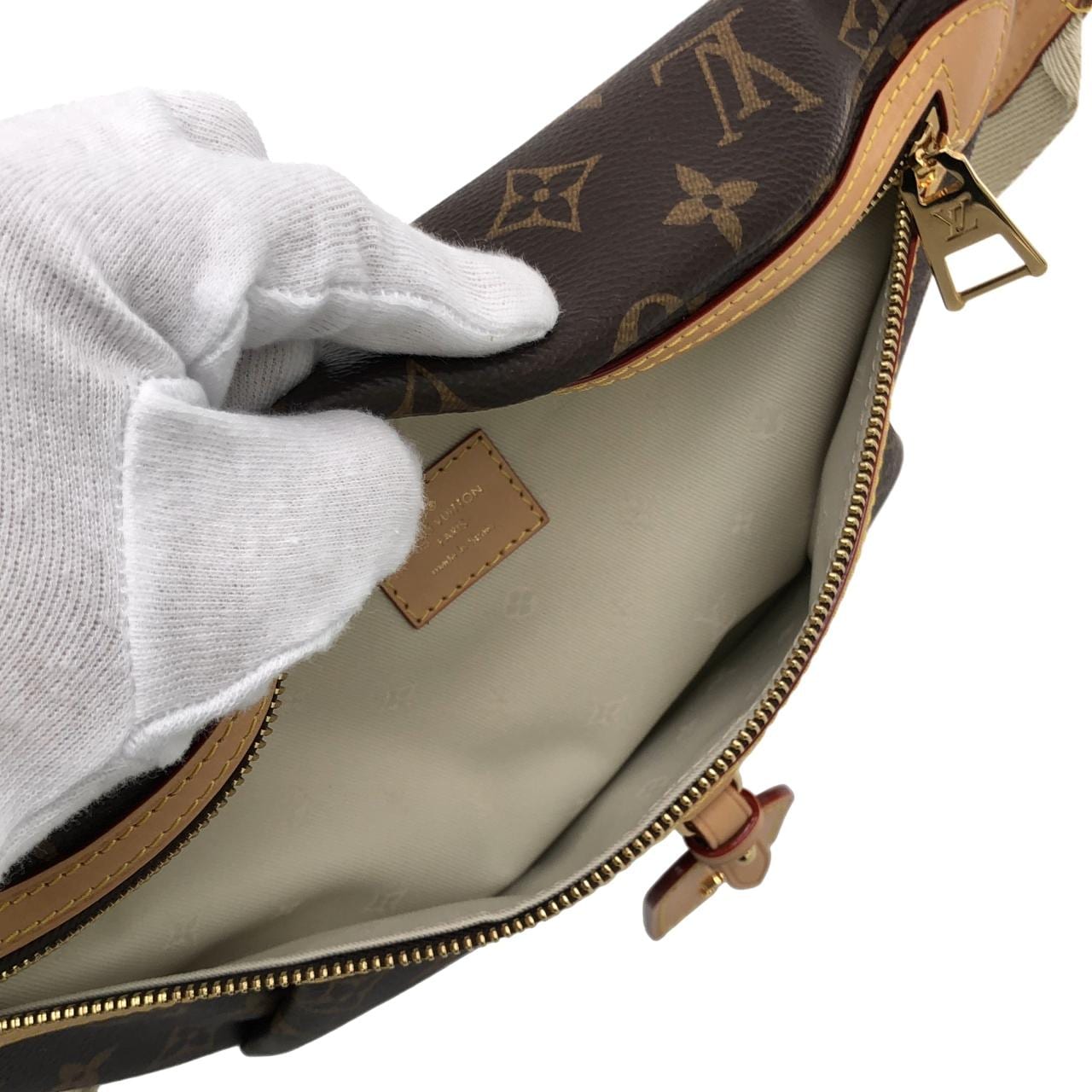 ルイヴィトン モノグラム ハイ ライズ M46784 バッグ