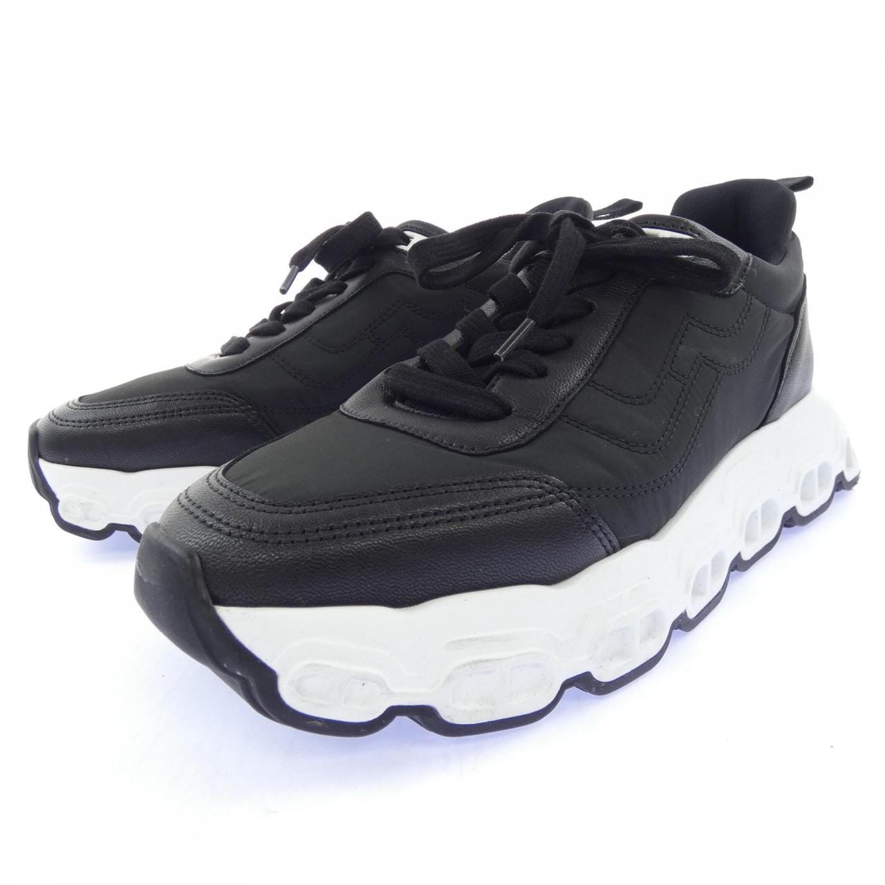 エルメス HERMES インパルス シェーヌダンクル 261020Z スニーカー