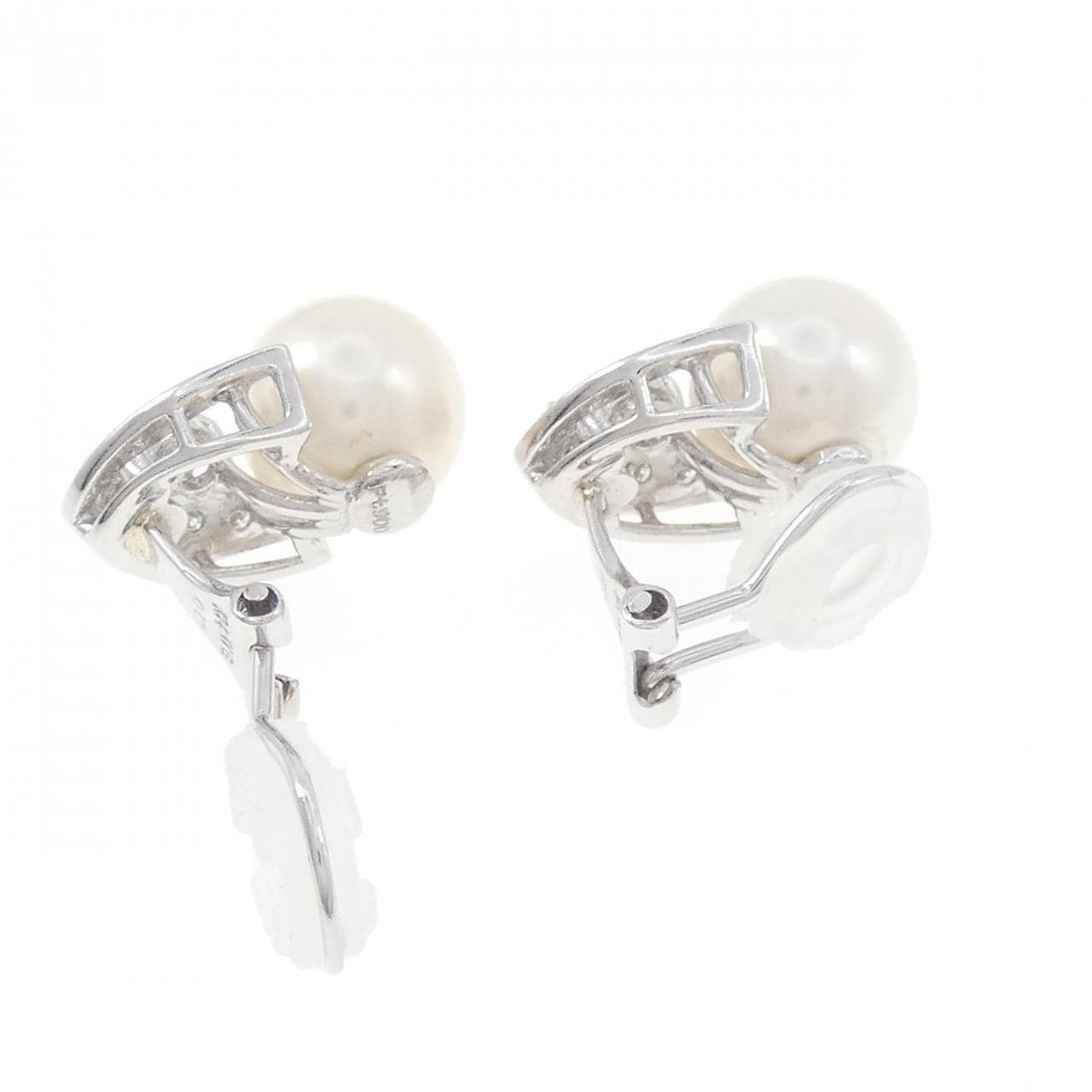 PT900/K14WG Akoya Pearl Earrings 8.8mm