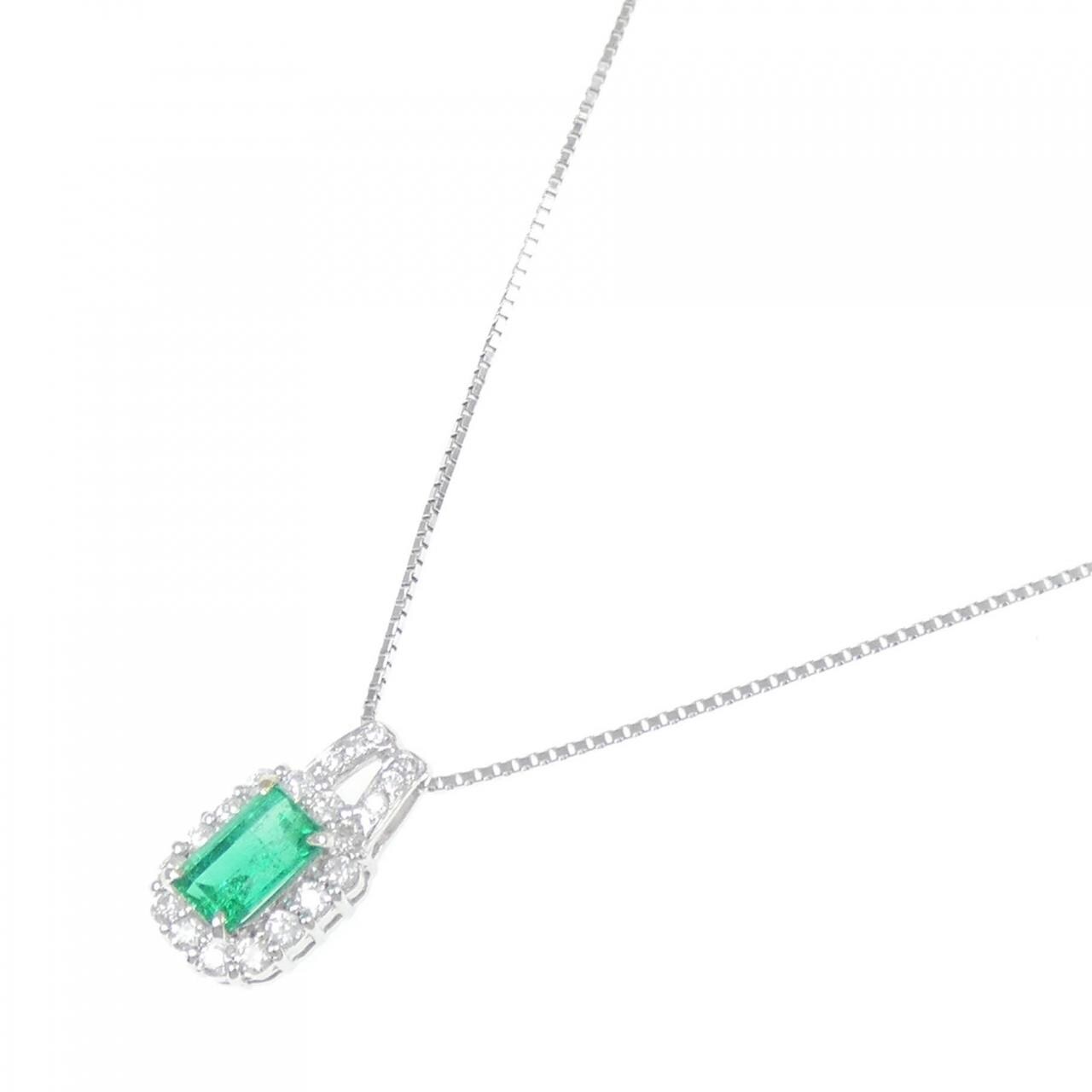 K18WG エメラルド ネックレス 0.69CT