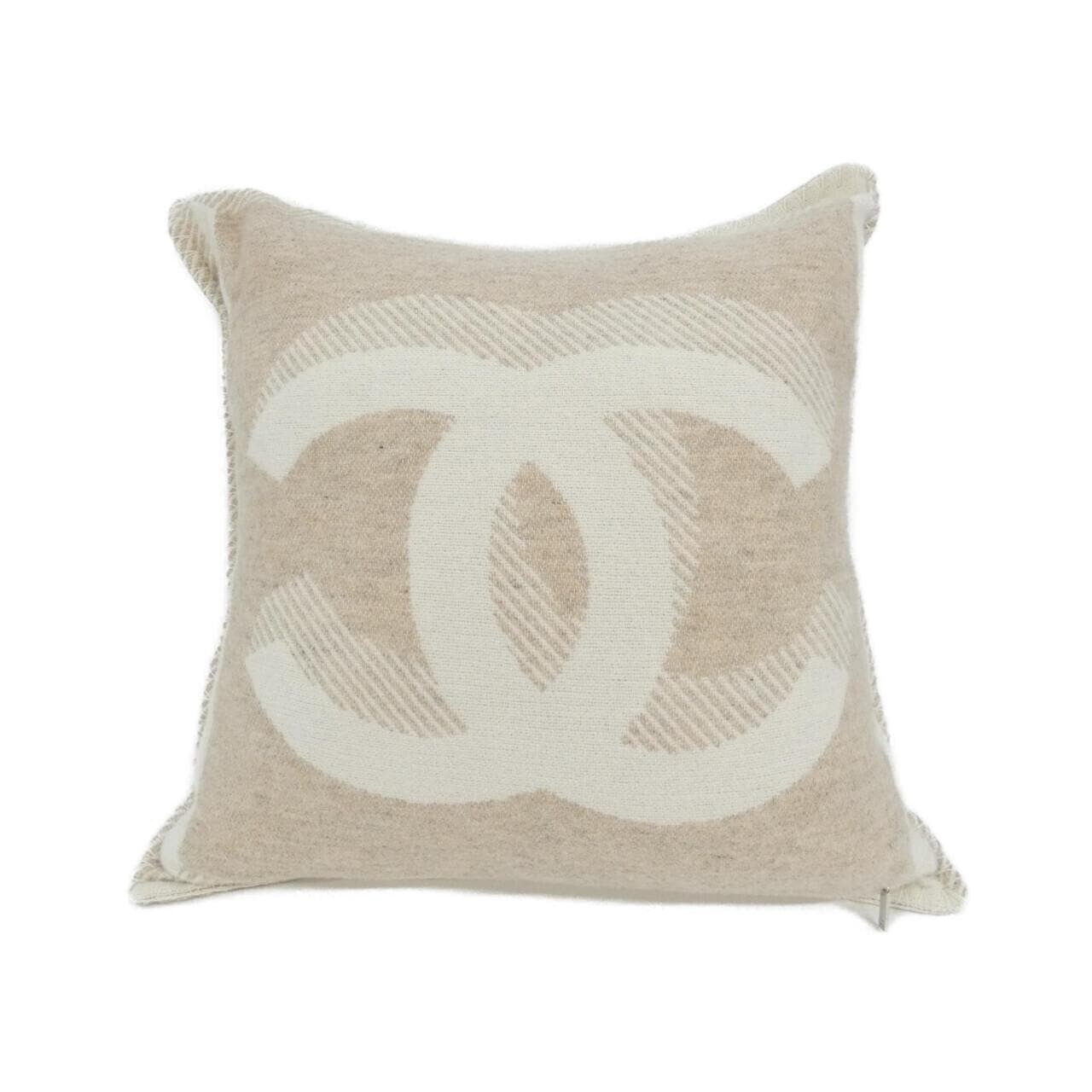 シャネル AA1088 クッション