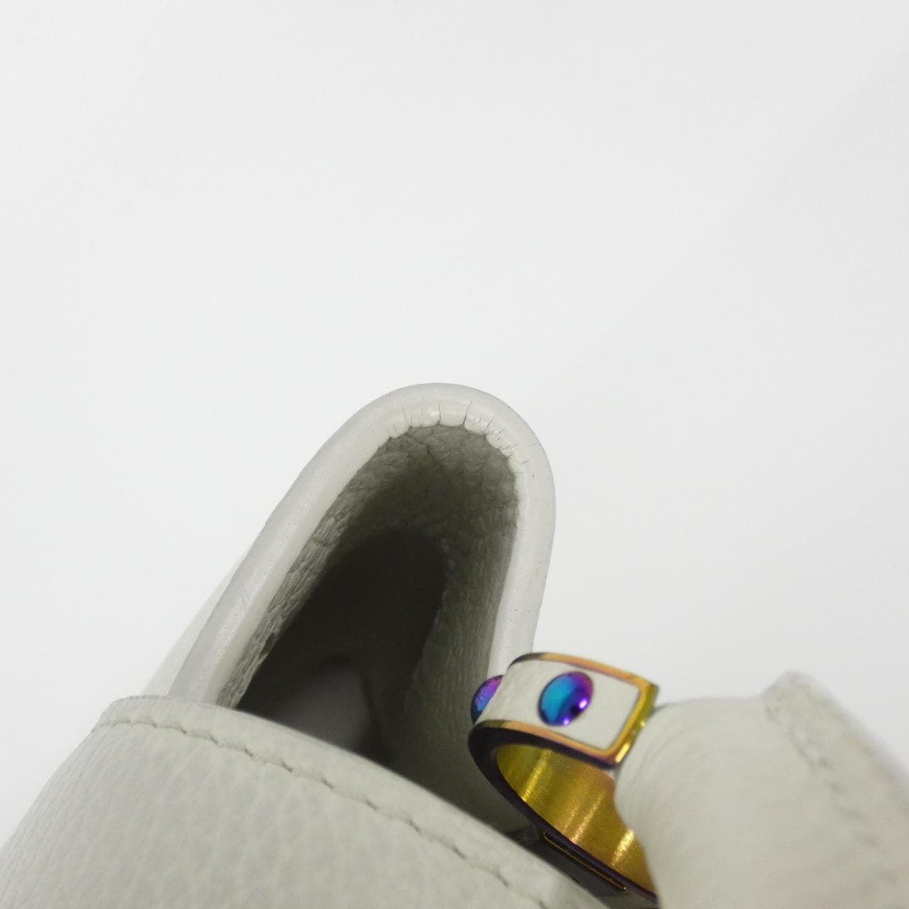 ルイヴィトン カプシーヌBB M22054 バッグ