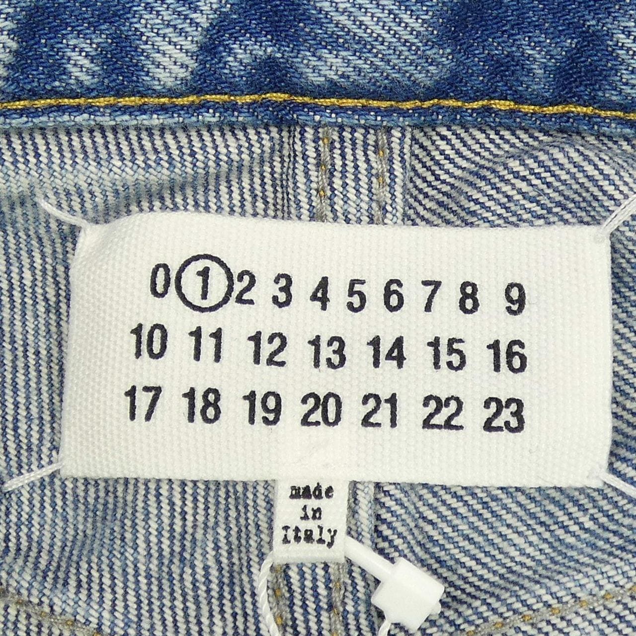 メゾンマルジェラ Maison Margiela ストレートジーンズ コントラストポケット S51LA0052 ジーンズ