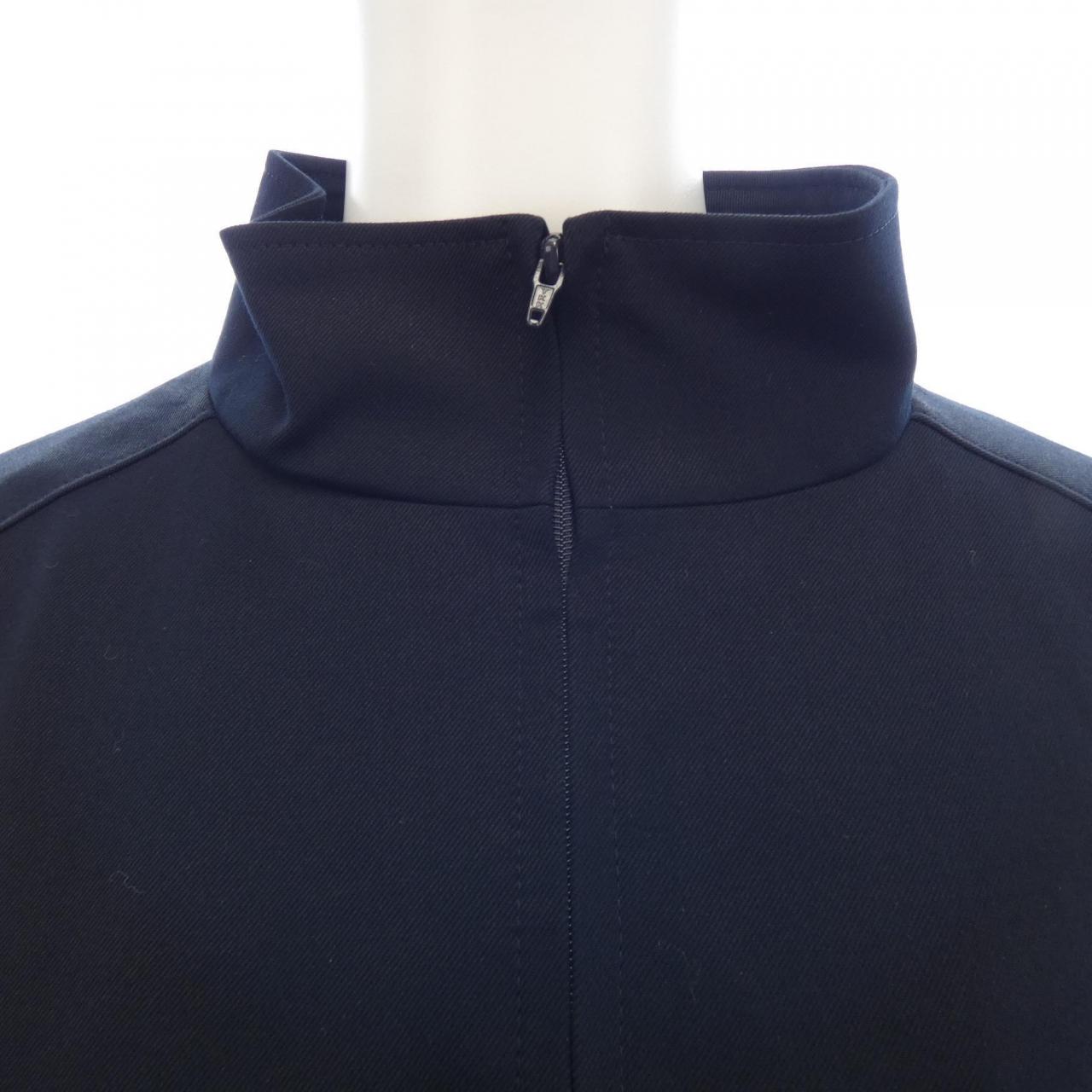 タエアシダ TAE ASHIDA ワンピース