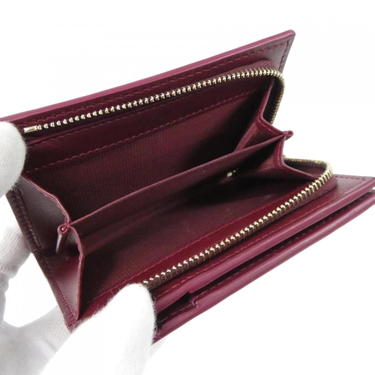 グッチ 847923 AAFL1 財布