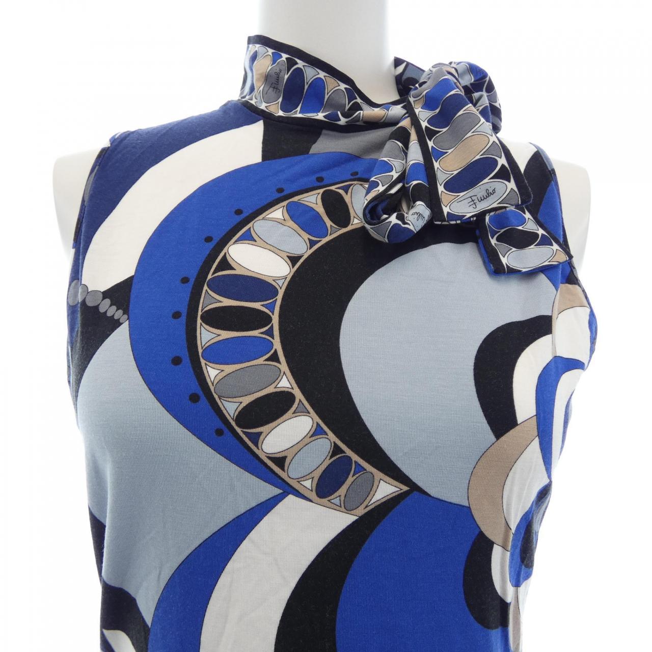 エミリオプッチ EMILIO PUCCI 76RR02 トップス