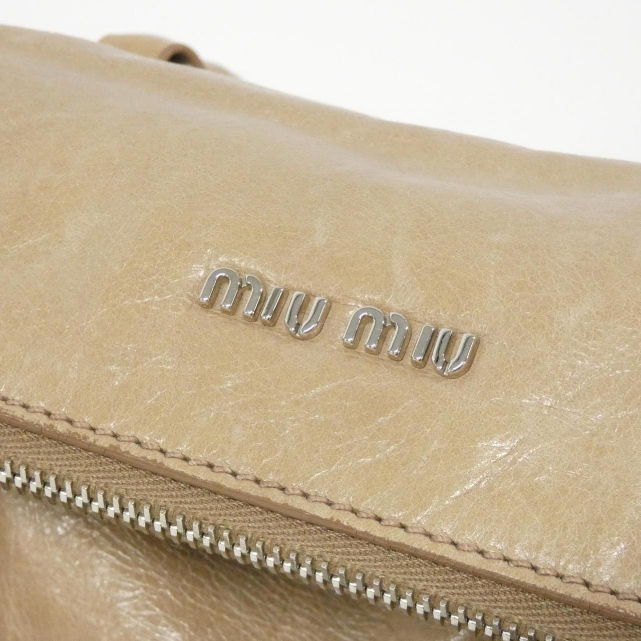 ミュウミュウ RT0438 バッグ