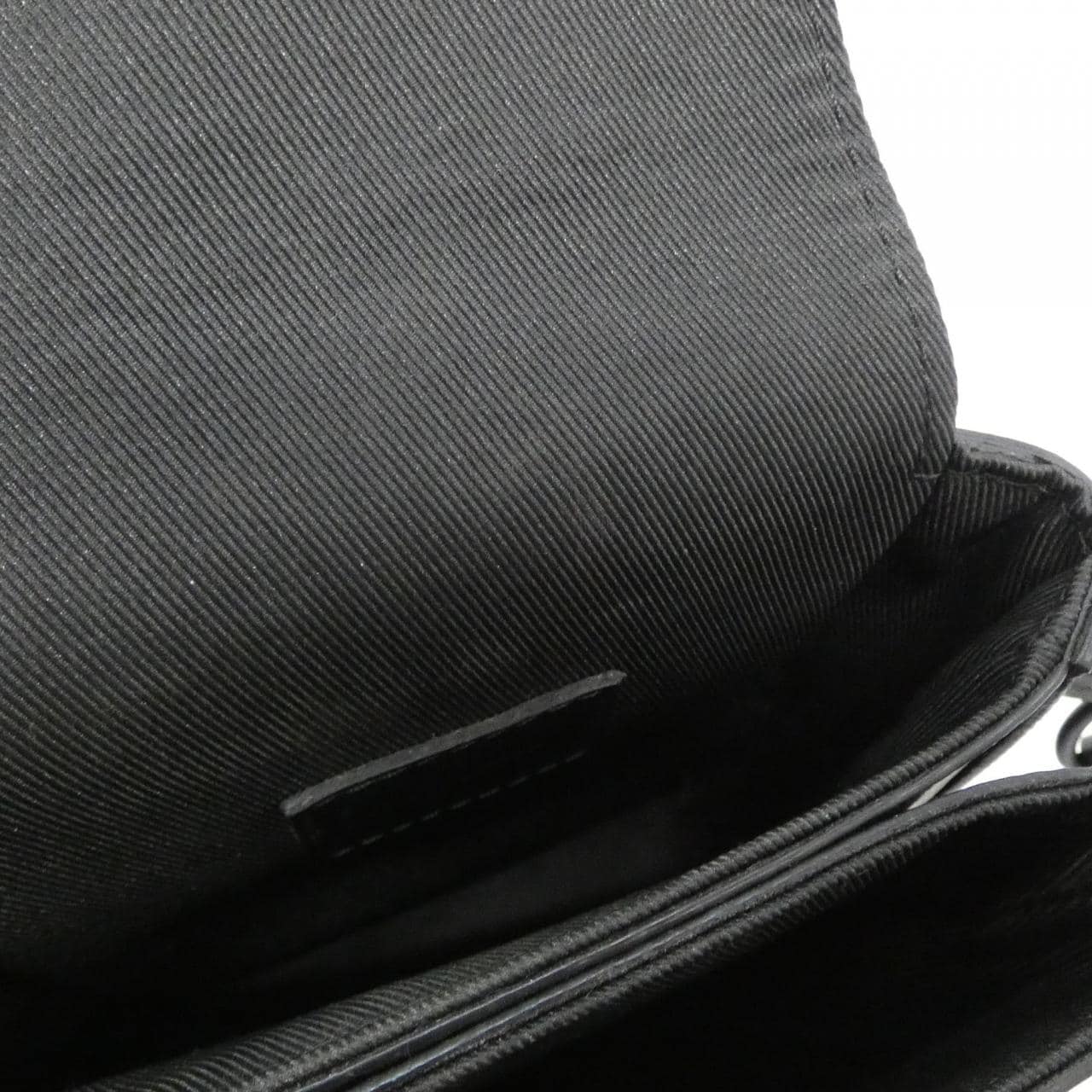 ルイヴィトン モノグラム マカサー Sロック ヴェルティカル ウエアラブル ウォレット M81522 ショルダーバッグ