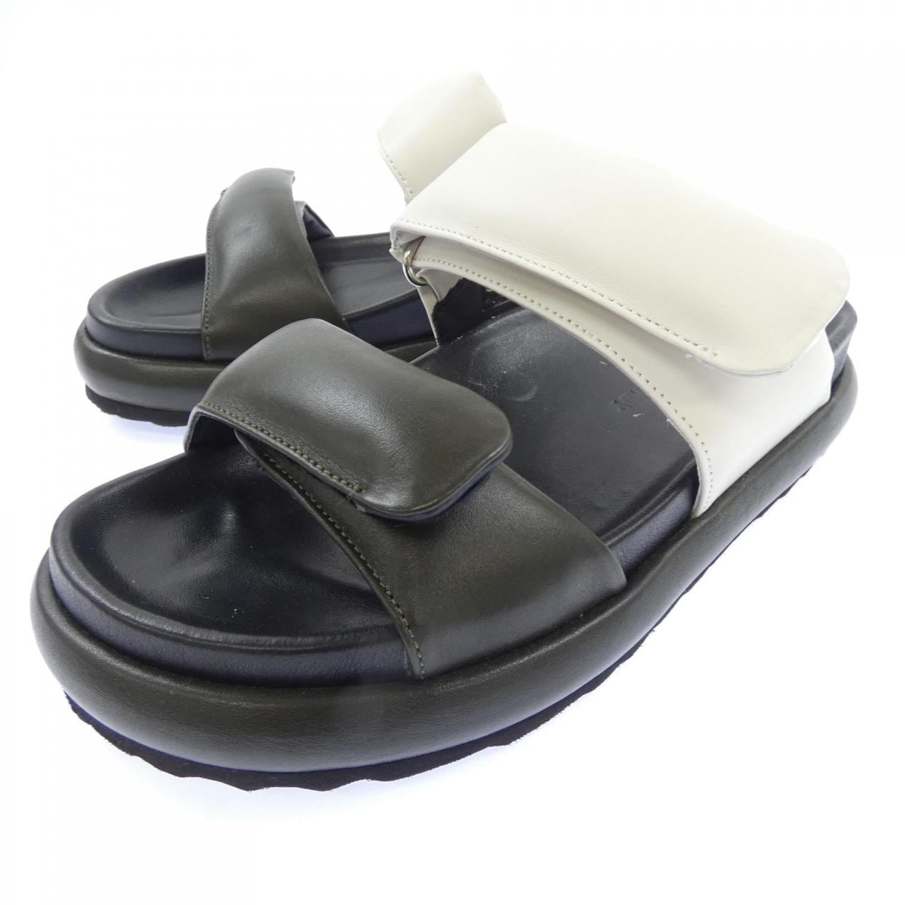 ピエールアルディ PIERRE HARDY サンダル