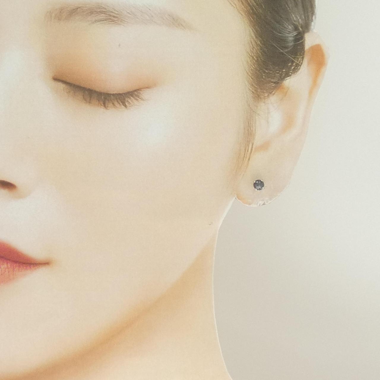 PT900 ダイヤモンド ピアス 0.69CT