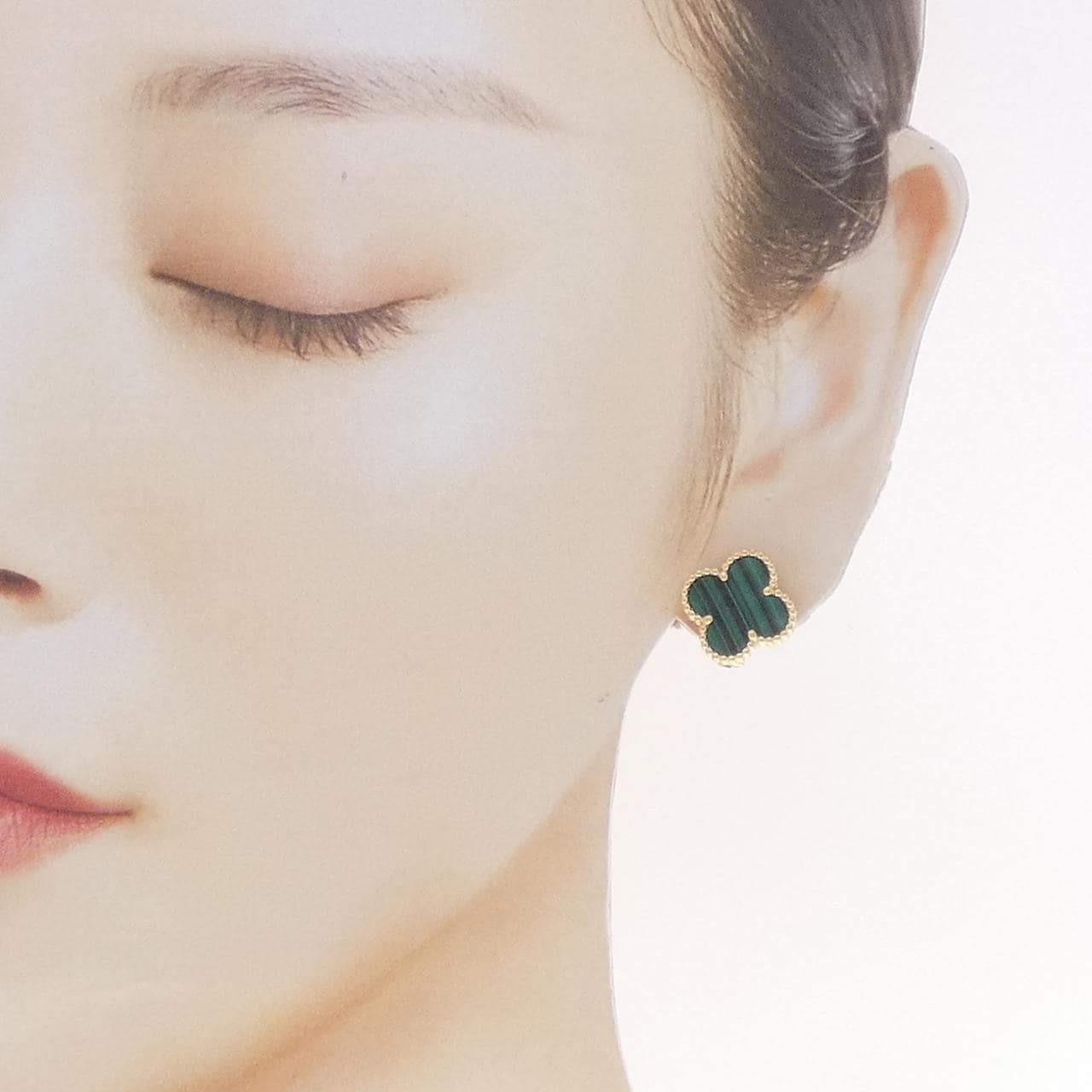 ヴァンクリーフ&アーペル ヴィンテージアルハンブラ ピアス