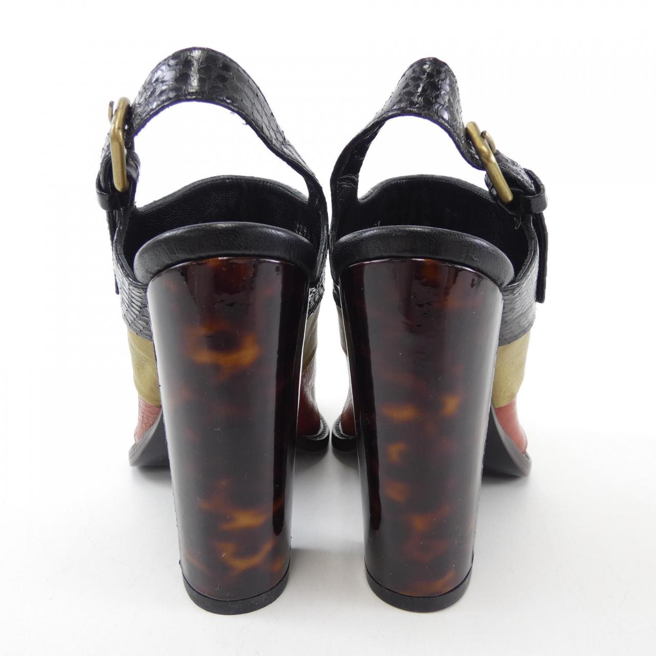 ドリスヴァンノッテン DRIES VAN NOTEN サンダル