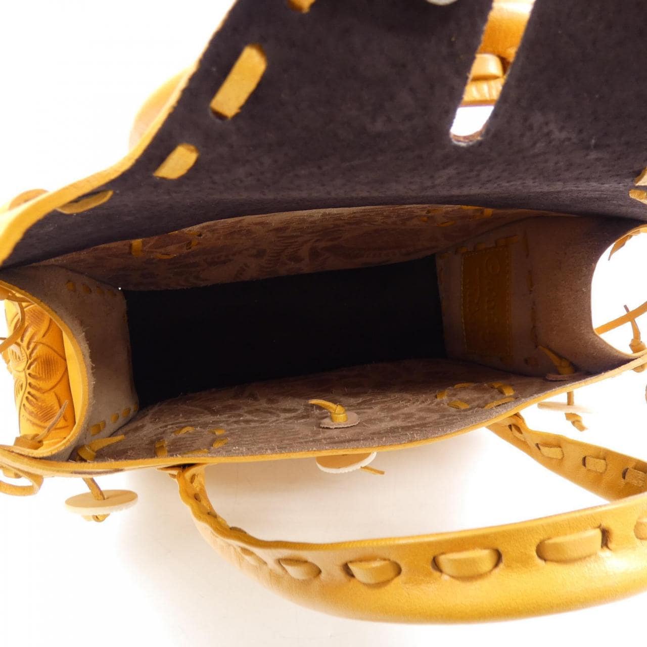 カービングトライブス Carving Tribes BAG