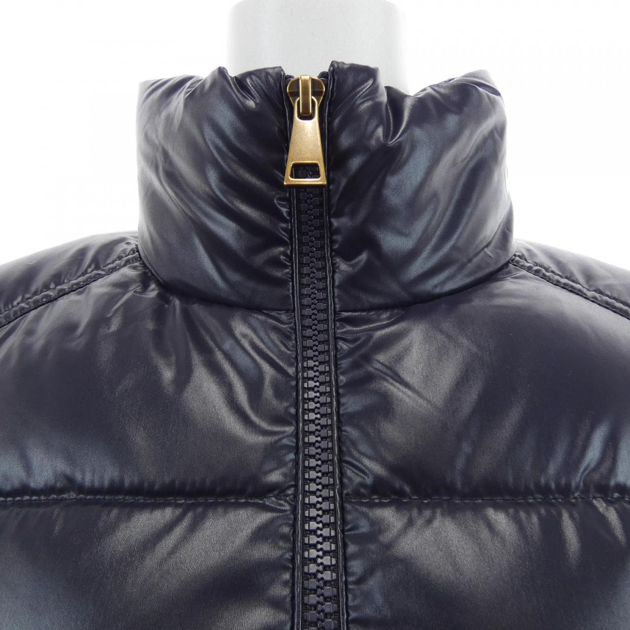 【新品】モンクレール MONCLER 20938G00017 89BG6 ダウンジャケット