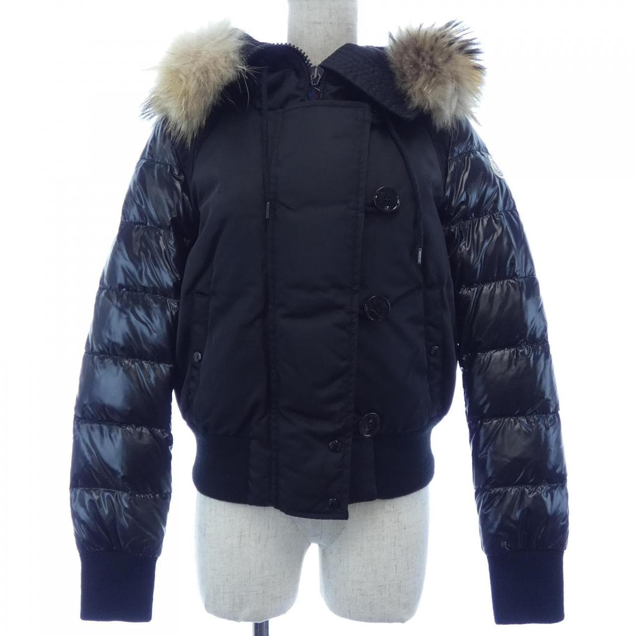 モンクレール MONCLER DESNA ダウンジャケット