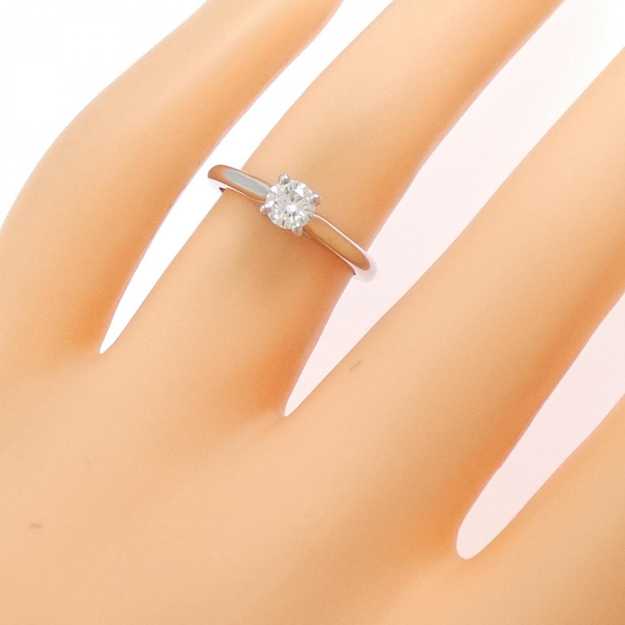 カルティエ 1895 ソリテール リング 0.30CT