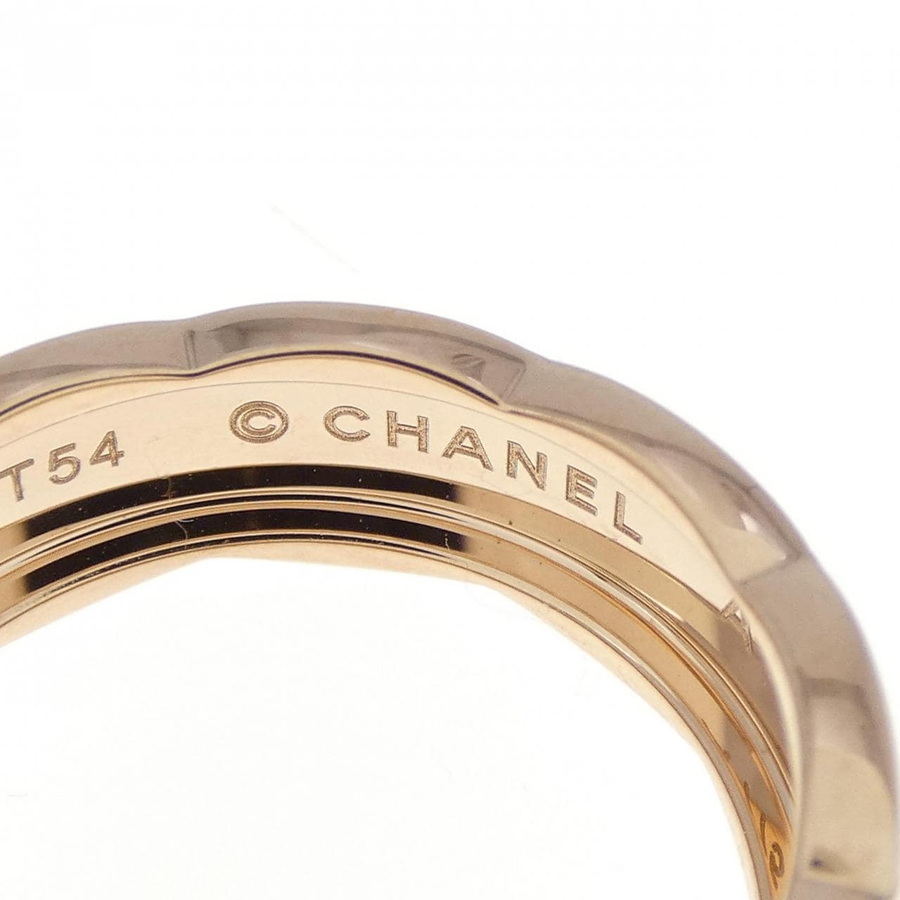 CHANEL coco crush medium ring