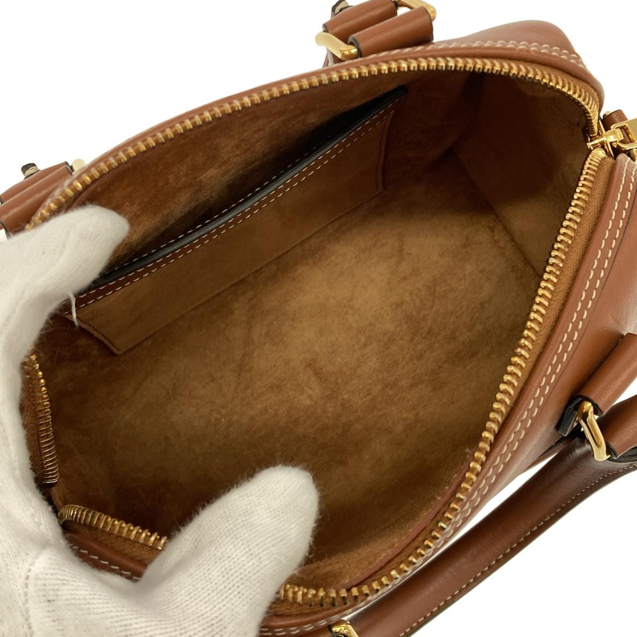 セリーヌ スモール ボストン キュイル トリオンフ 113773DU3 ボストンバッグ