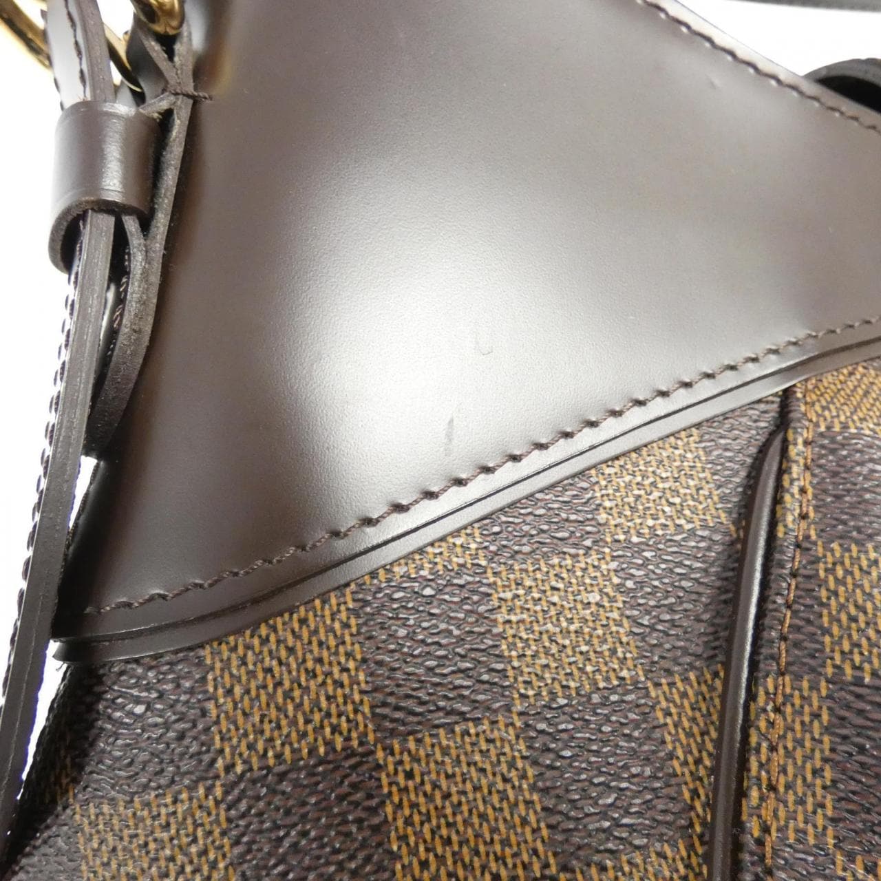 LOUIS VUITTON Damier Sistina 中号 N41541 单肩包