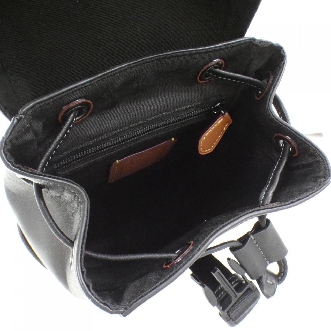 [新品] Coach CU111 包