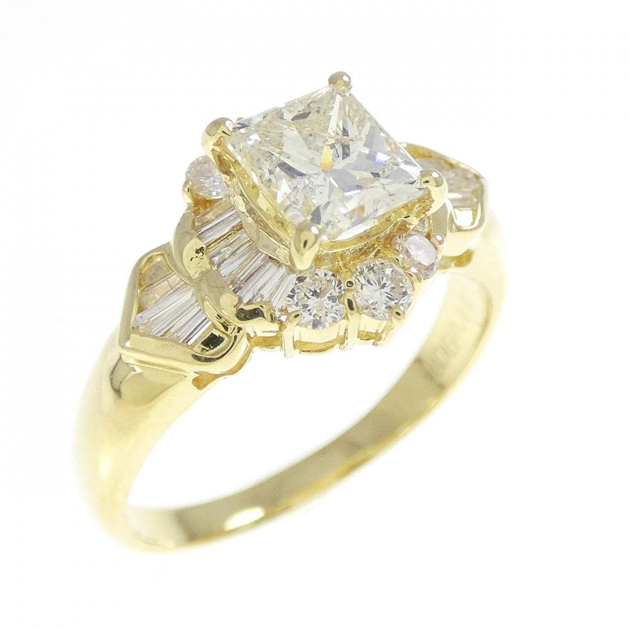 K18YG ダイヤモンド リング 1.06CT