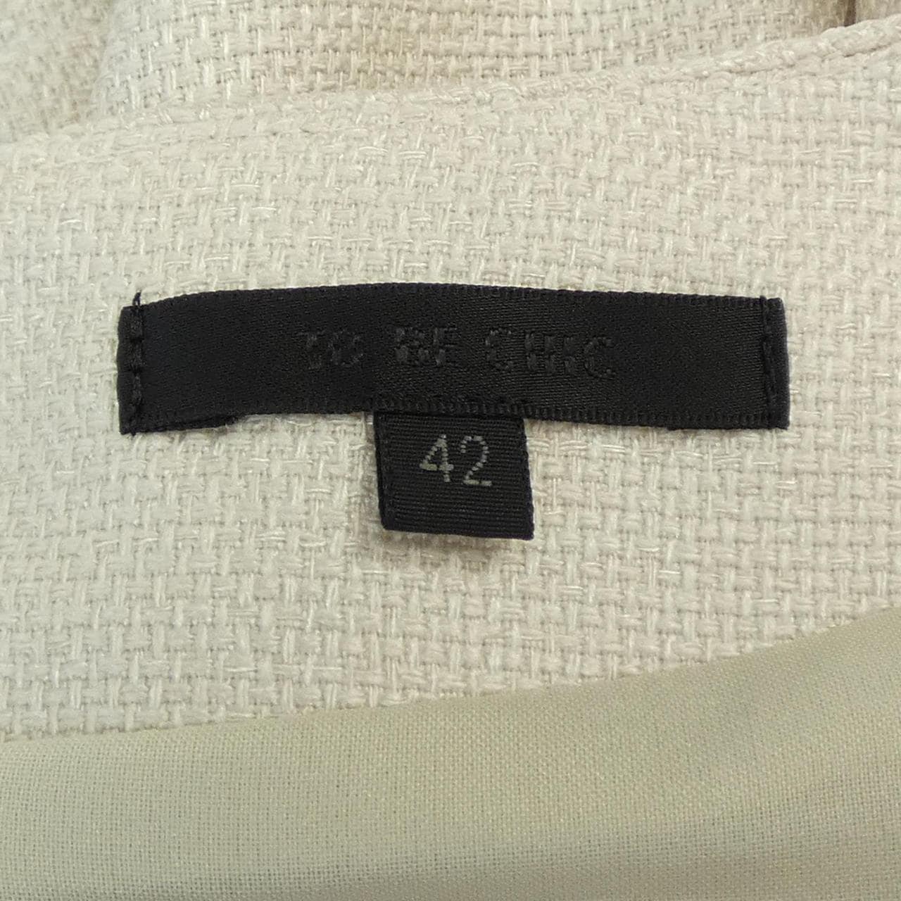 トゥービーシック TO BE CHIC トップス