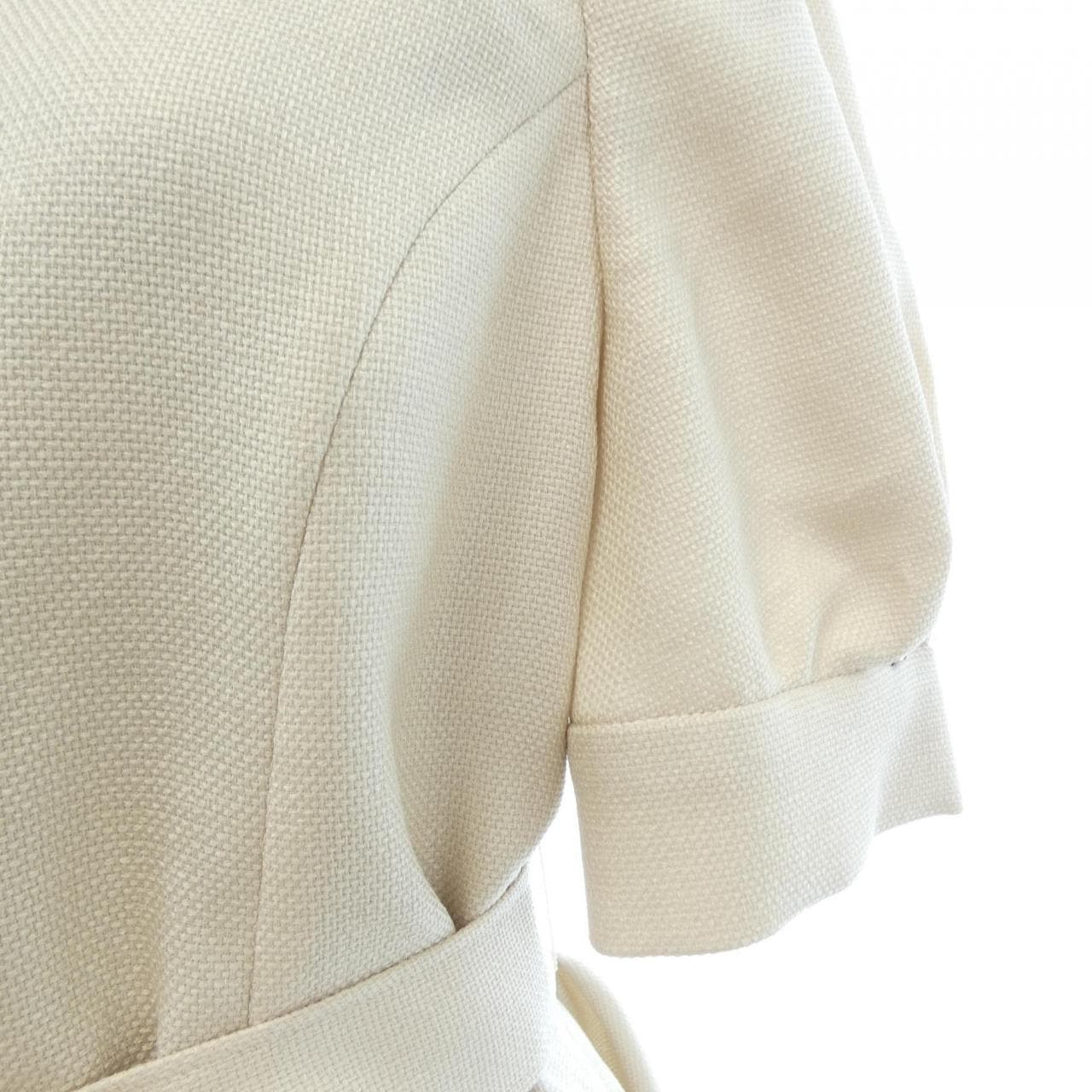 トゥービーシック TO BE CHIC トップス