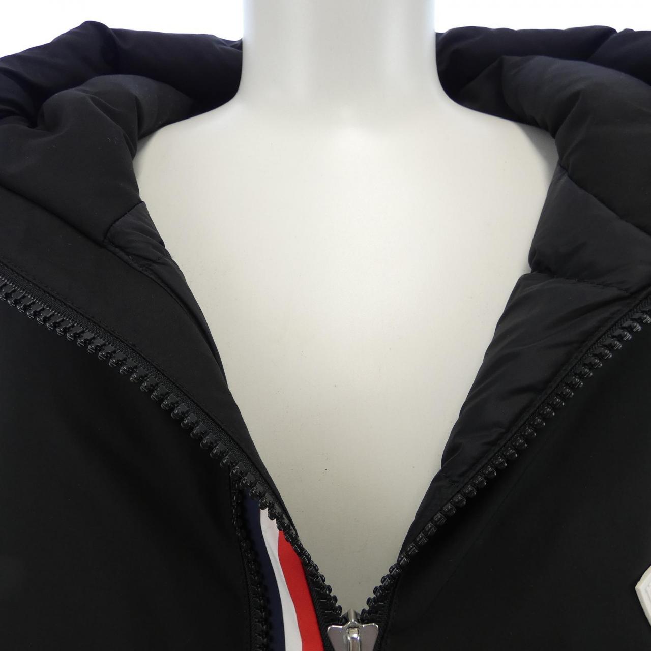 モンクレール MONCLER ダウンコート