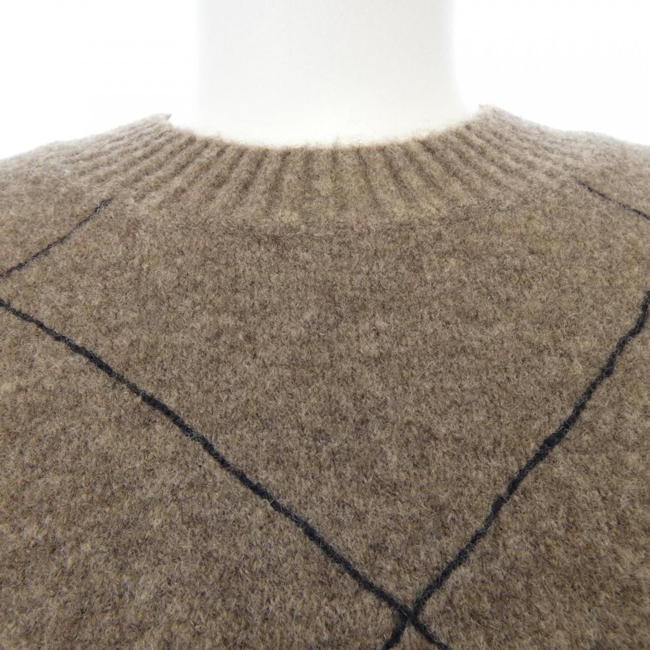 サルヴァトーレフェラガモ SALVATORE FERRAGAMO 120245 ニット