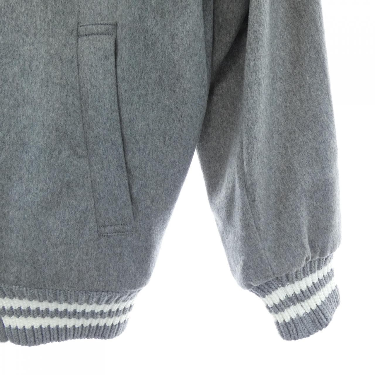 キーレッド KIRED ブルゾン