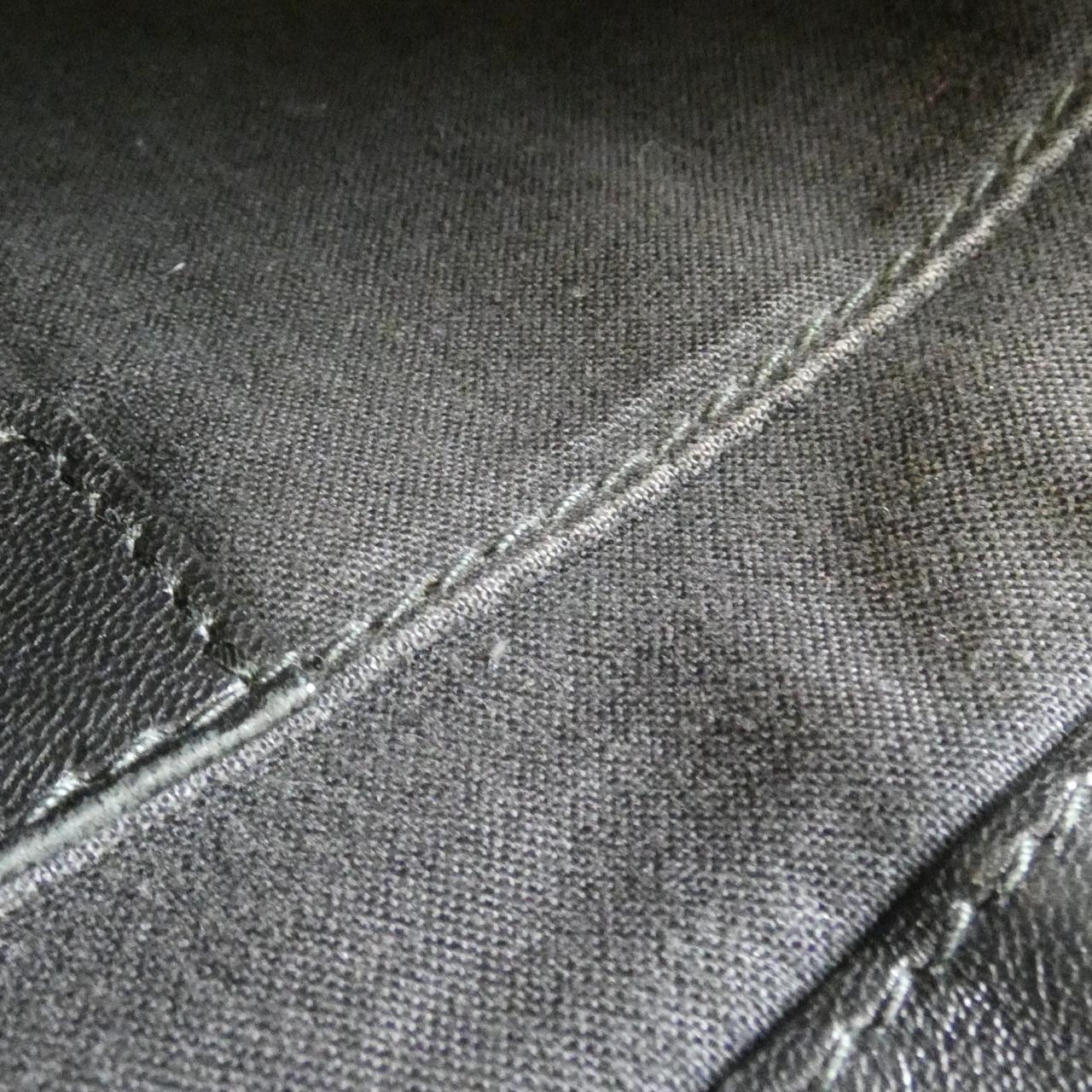 バレンシアガ ネイビークリップ M 420407 DQP0N バッグ