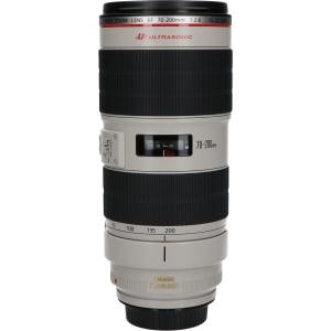 ＣＡＮＯＮ　ＥＦ７０－２００ｍｍ　Ｆ２．８Ｌ　ＩＳＩＩＵＳＭ