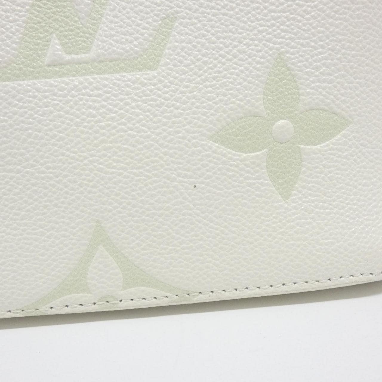 ルイヴィトン バイカラー モノグラム アンプラント ネオ ノエBB M24048 ショルダーバッグ