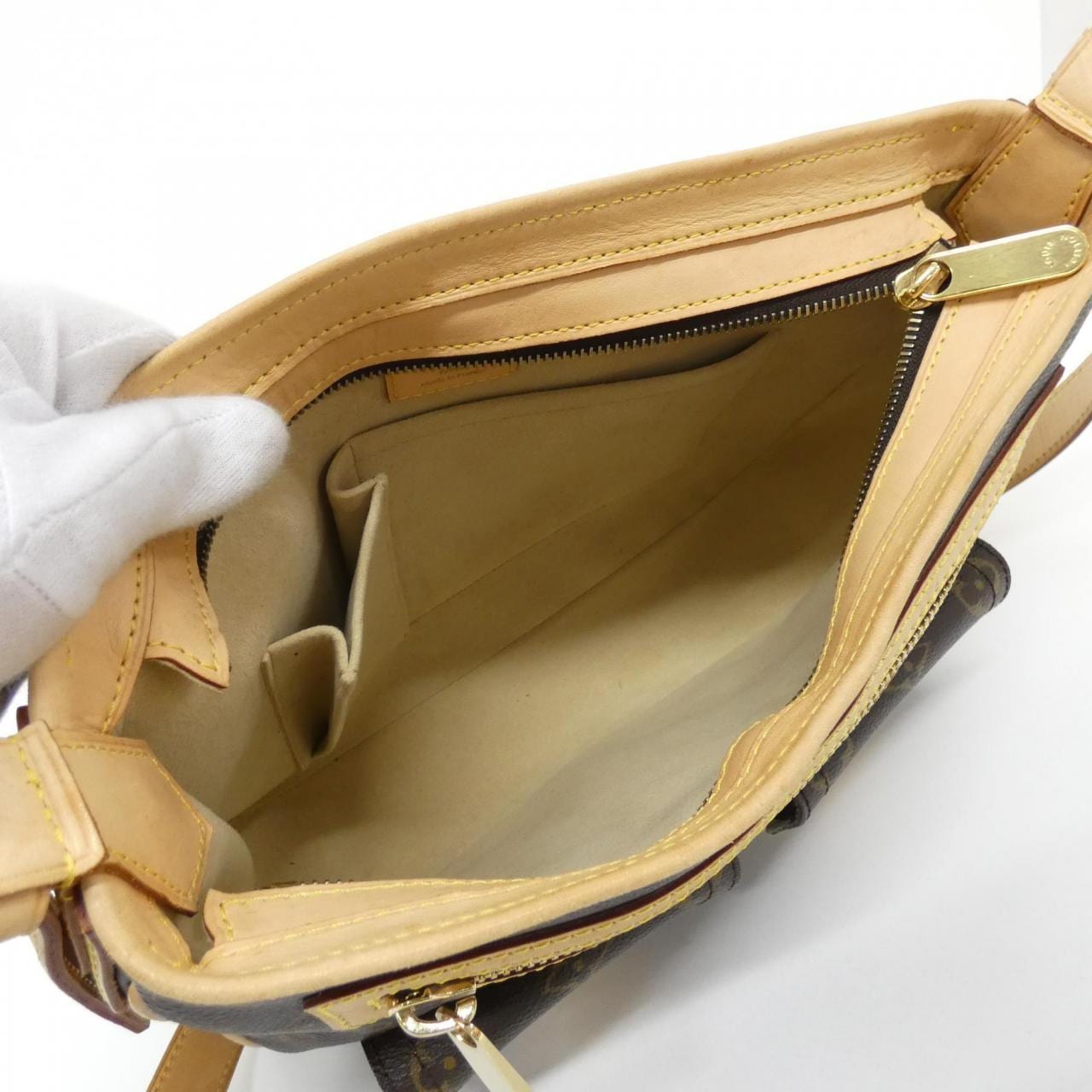 ルイヴィトン モノグラム ハドソン GM M40045 ショルダーバッグ