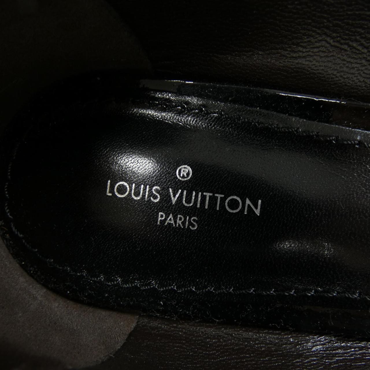 ルイヴィトン LOUIS VUITTON フラットシューズ