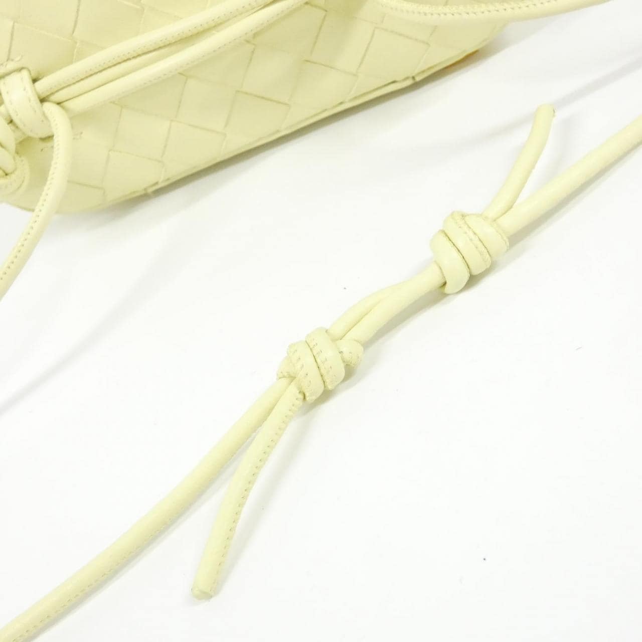 ボッテガヴェネタ 743551 VCPP3 ショルダーバッグ