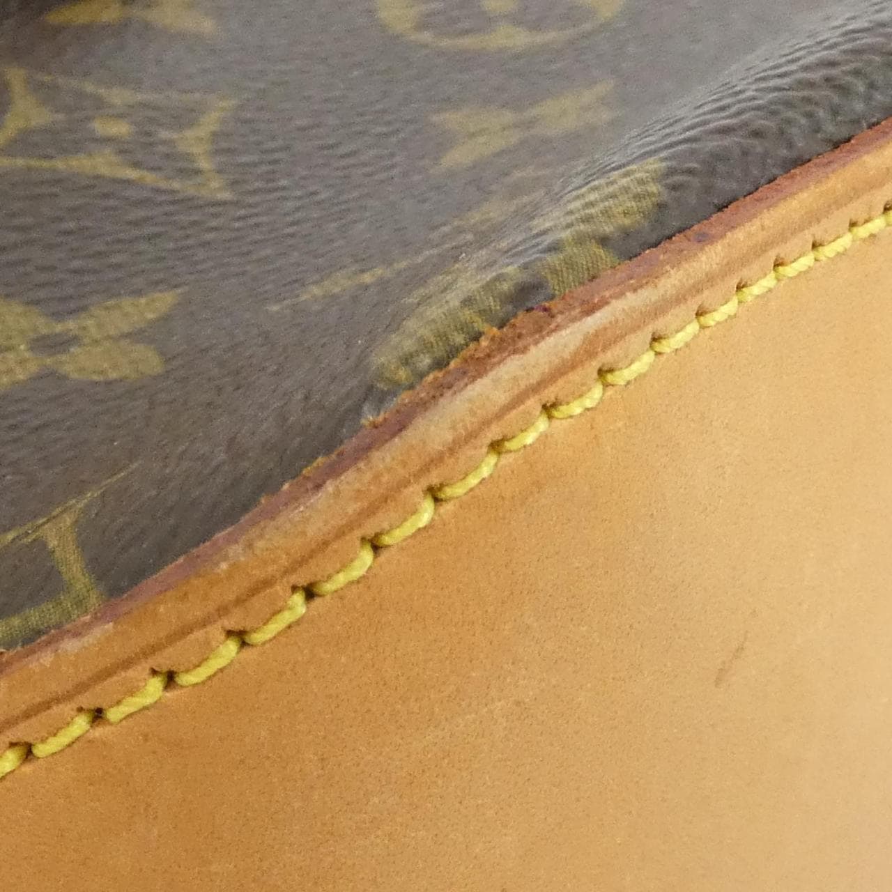 ルイヴィトン モノグラム トロター M51240 ショルダーバッグ