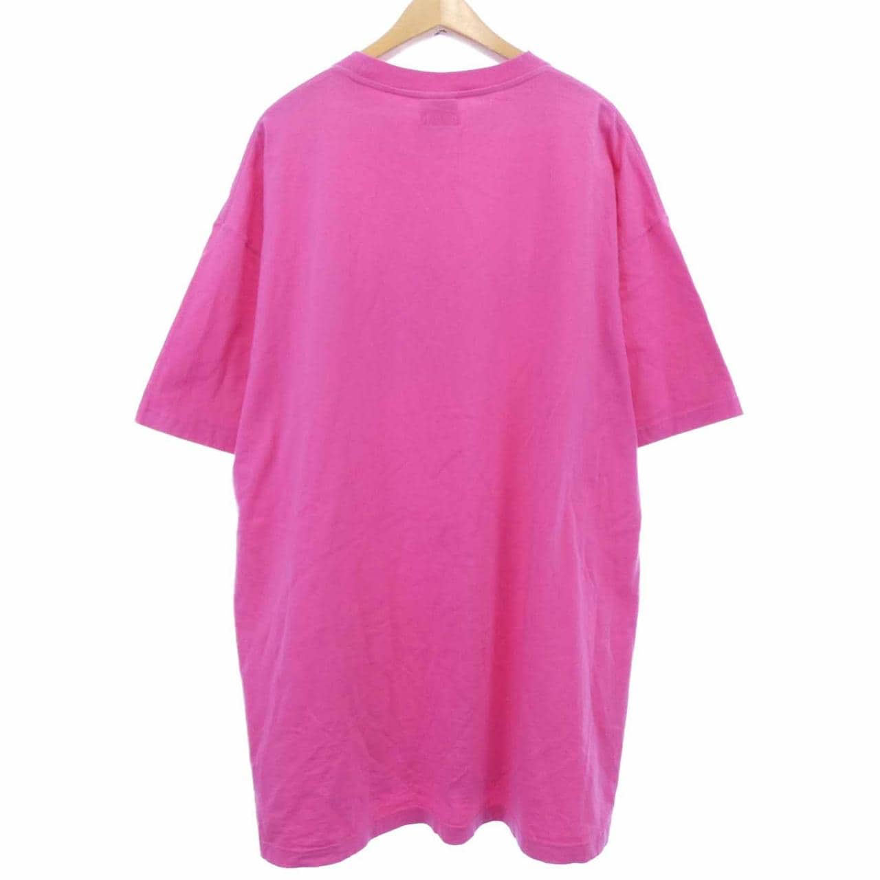 ヴェトモン VETEMENTS UE51TR810P Tシャツ