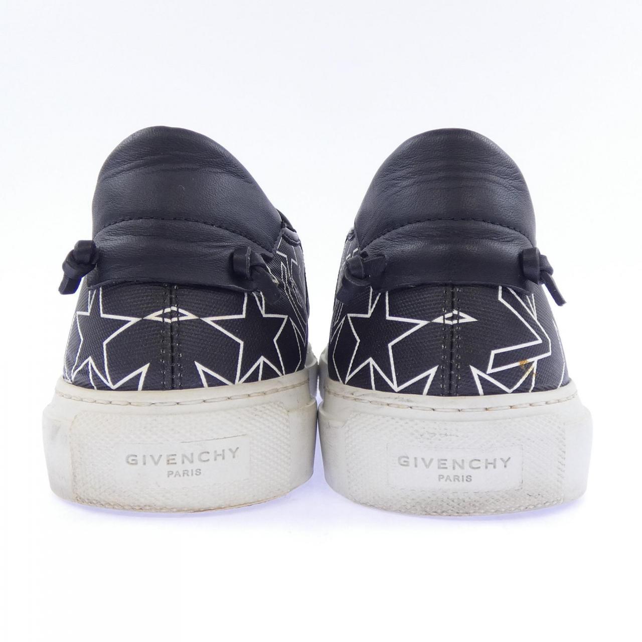 ジバンシー GIVENCHY スニーカー