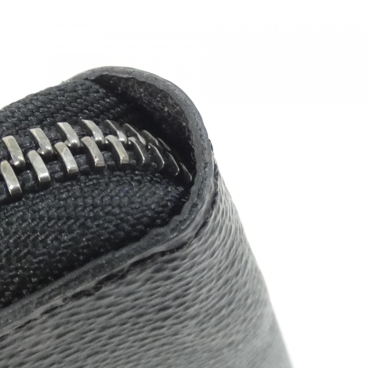 ルイヴィトン モノグラム エクリプス ジッピー ウォレット ヴェルティカル M62295 財布