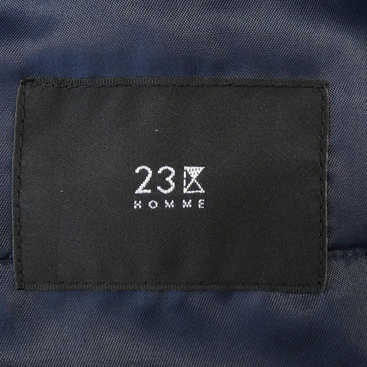 ニジュウサンクオム 23区 HOMME ダウンジャケット