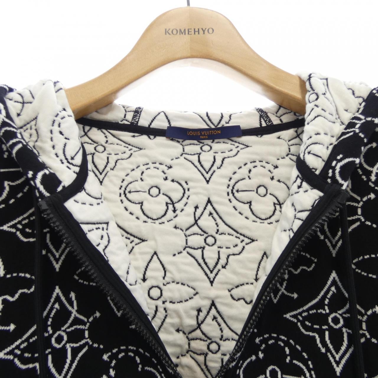 ルイヴィトン LOUIS VUITTON NBAストゥラティージクフラワーキルテッドフーディ HLY12WDM0 パーカー