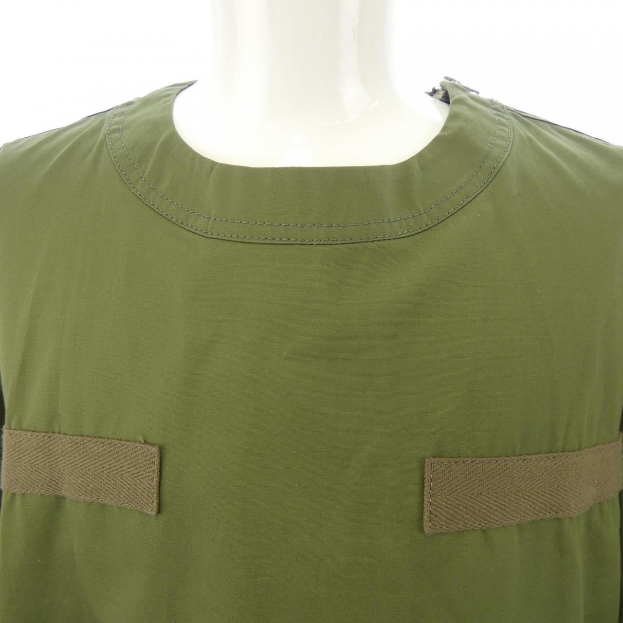 サカイ SACAI 20-02216M トップス