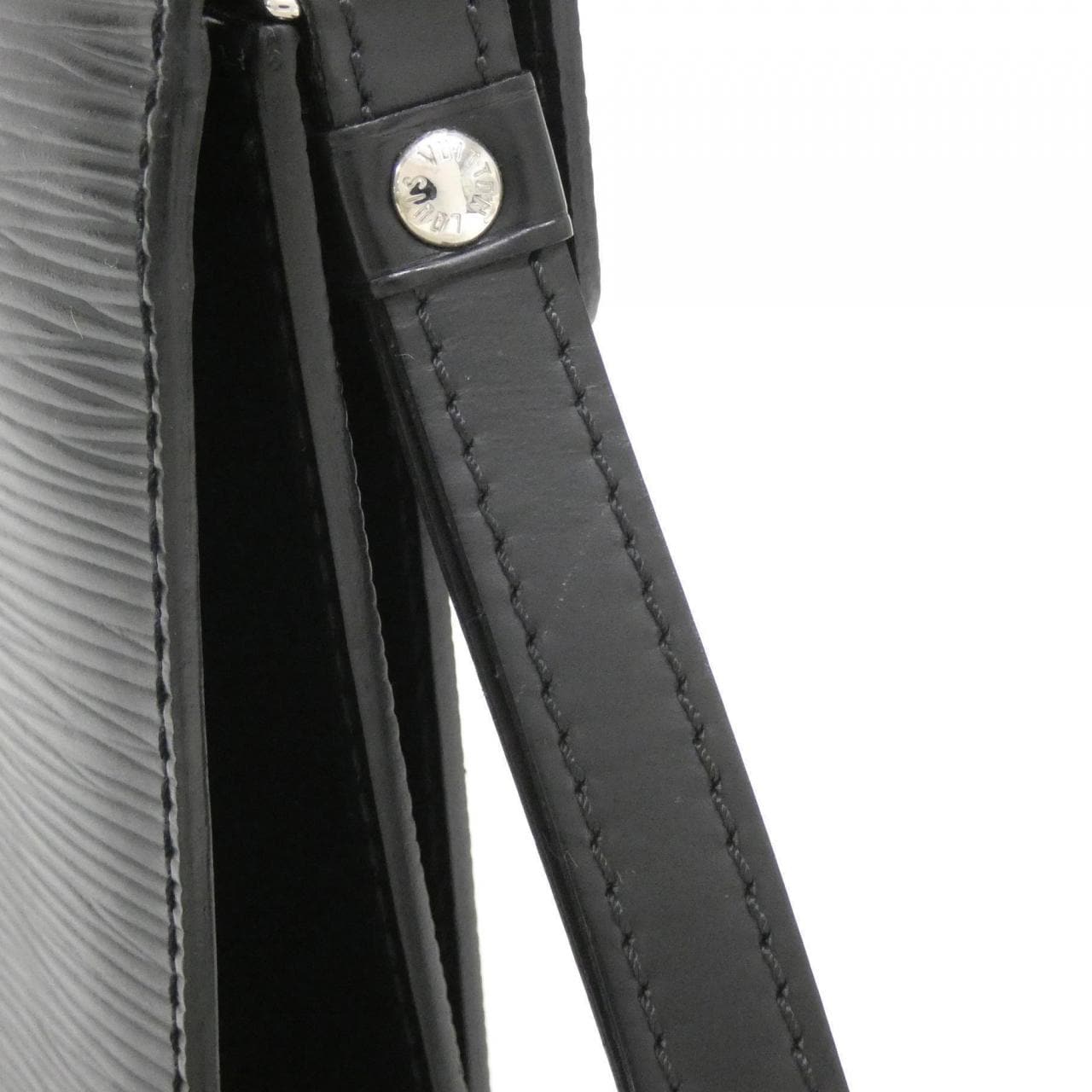 LOUIS VUITTON Epi Pochette Serie Dragonne M52762 第二包