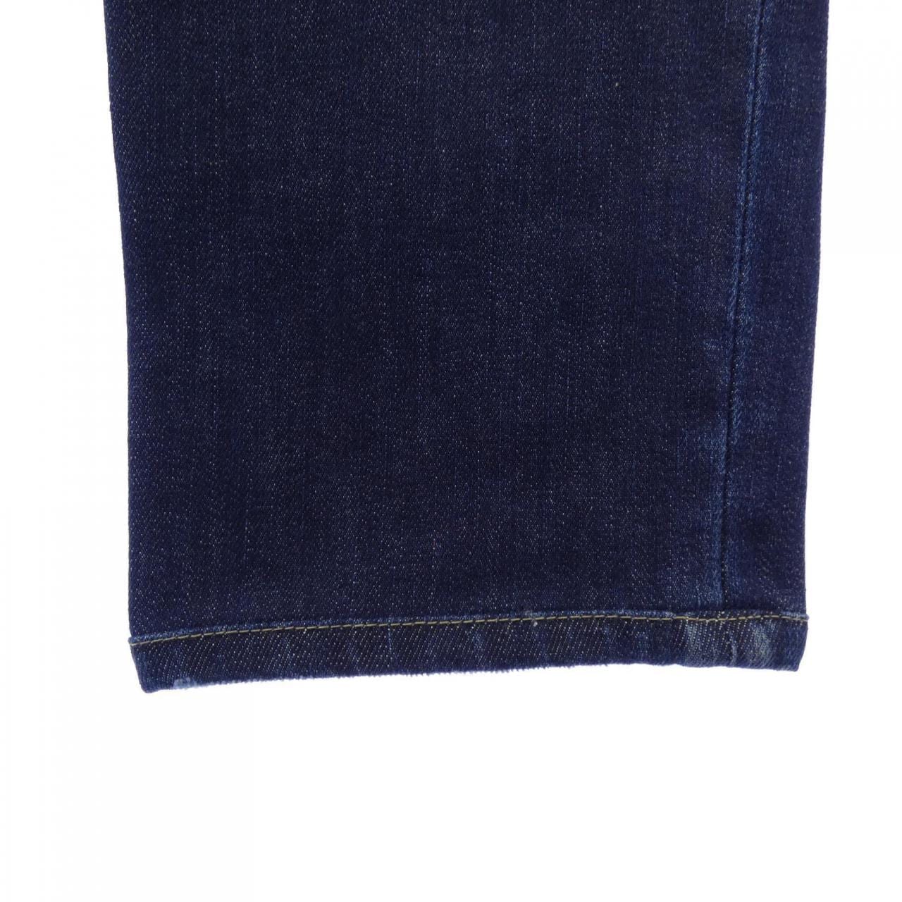 ブルネロクチネリ BRUNELLO CUCINELLI LAK 1557785 ジーンズ