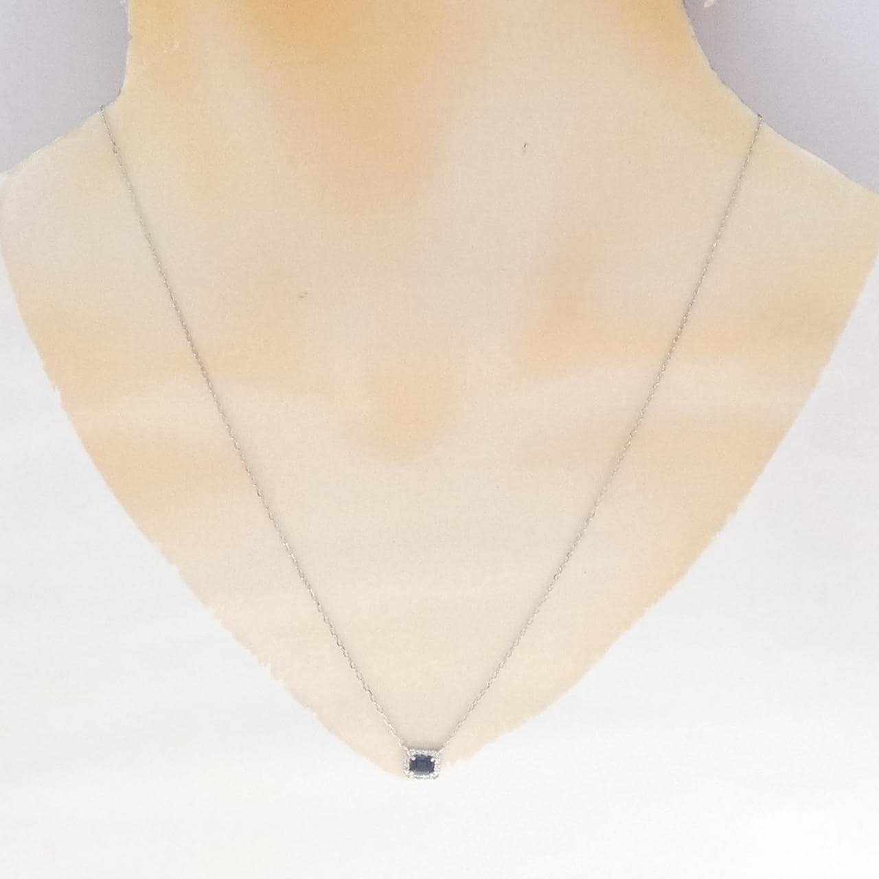 PT900/PT850 サファイヤ ネックレス 0.29CT