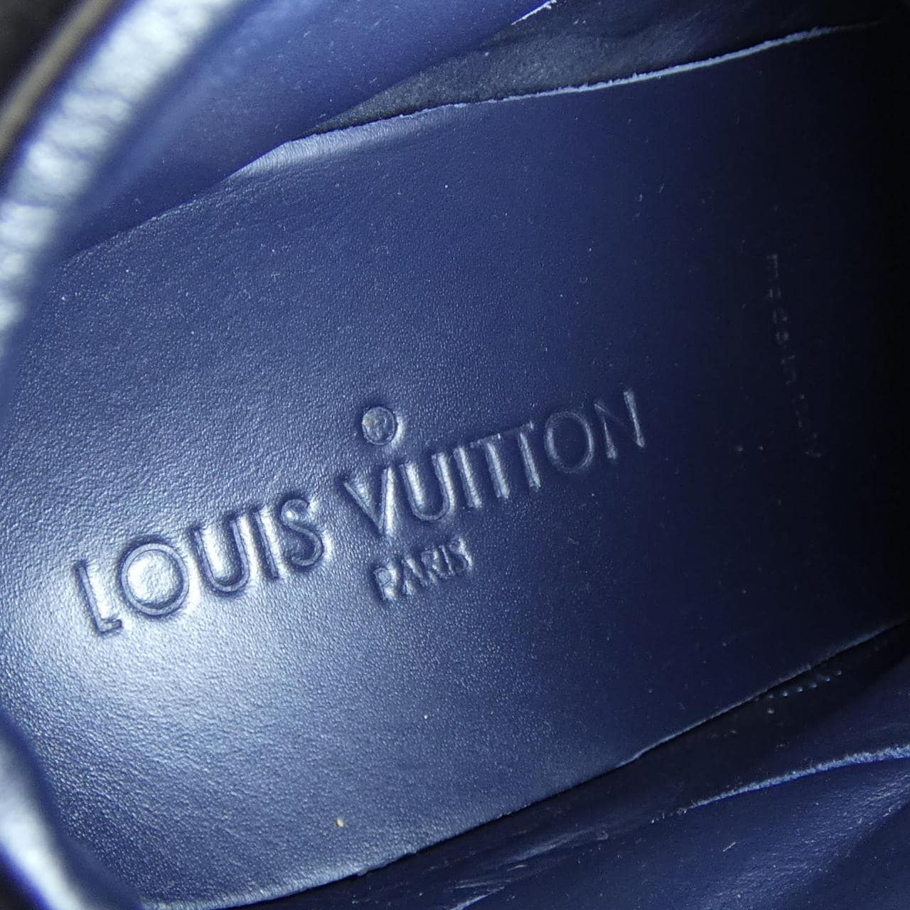 LOUIS LOUIS VUITTON sneakers