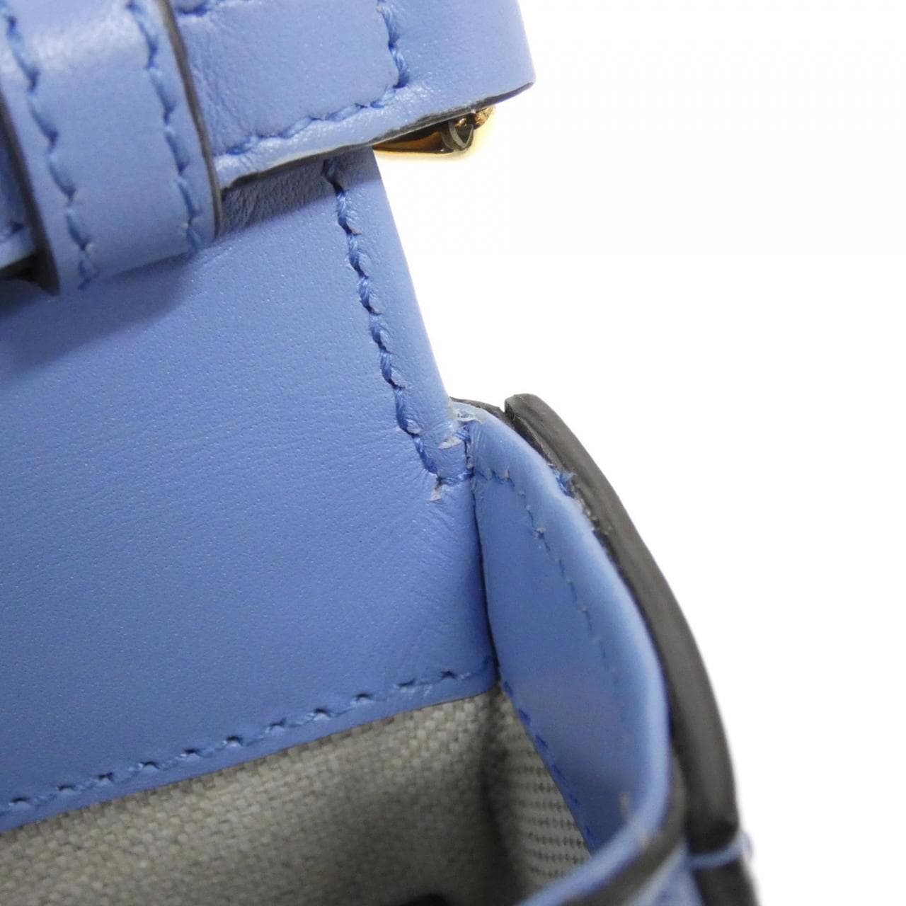 グッチ 702106 UZY0T バッグ