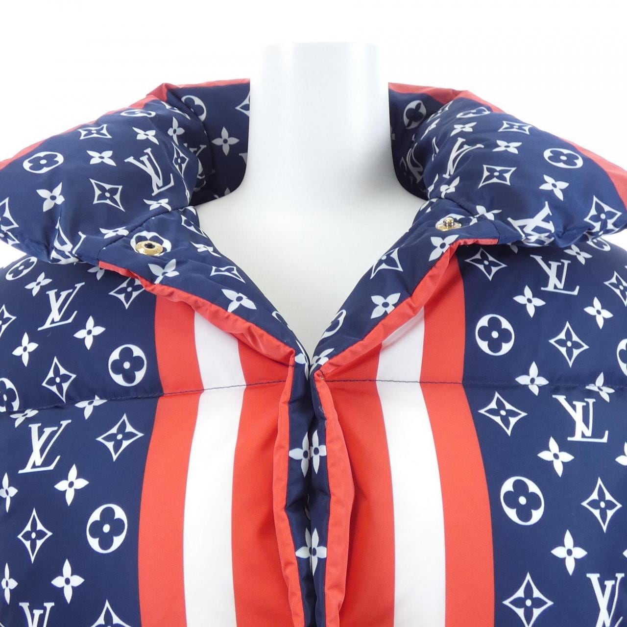 ルイヴィトン LOUIS VUITTON FQOW16CYA ダウンジャケット