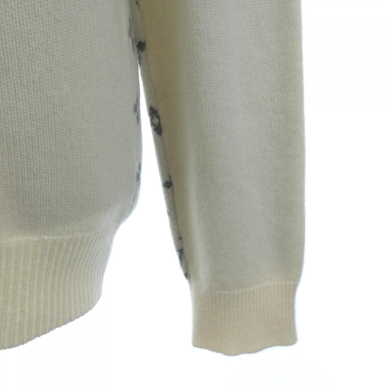 ルイヴィトン LOUIS VUITTON ハーフアンドハーフモノグラム HGN41WIXW ニット